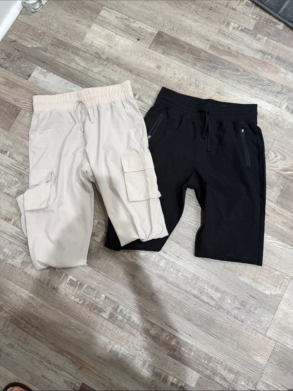 90 Degree By Reflex Kids Cargo Jogger Shorts - Black & Cream